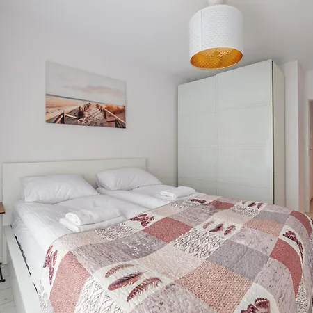 Apartamenty Sun & Snow Przystan Letnica Gdansk Exterior photo